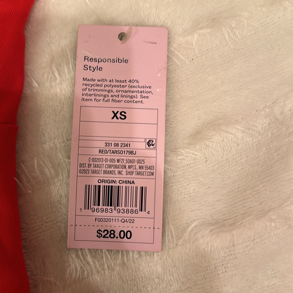 Red Dress - Picture 3 of 5